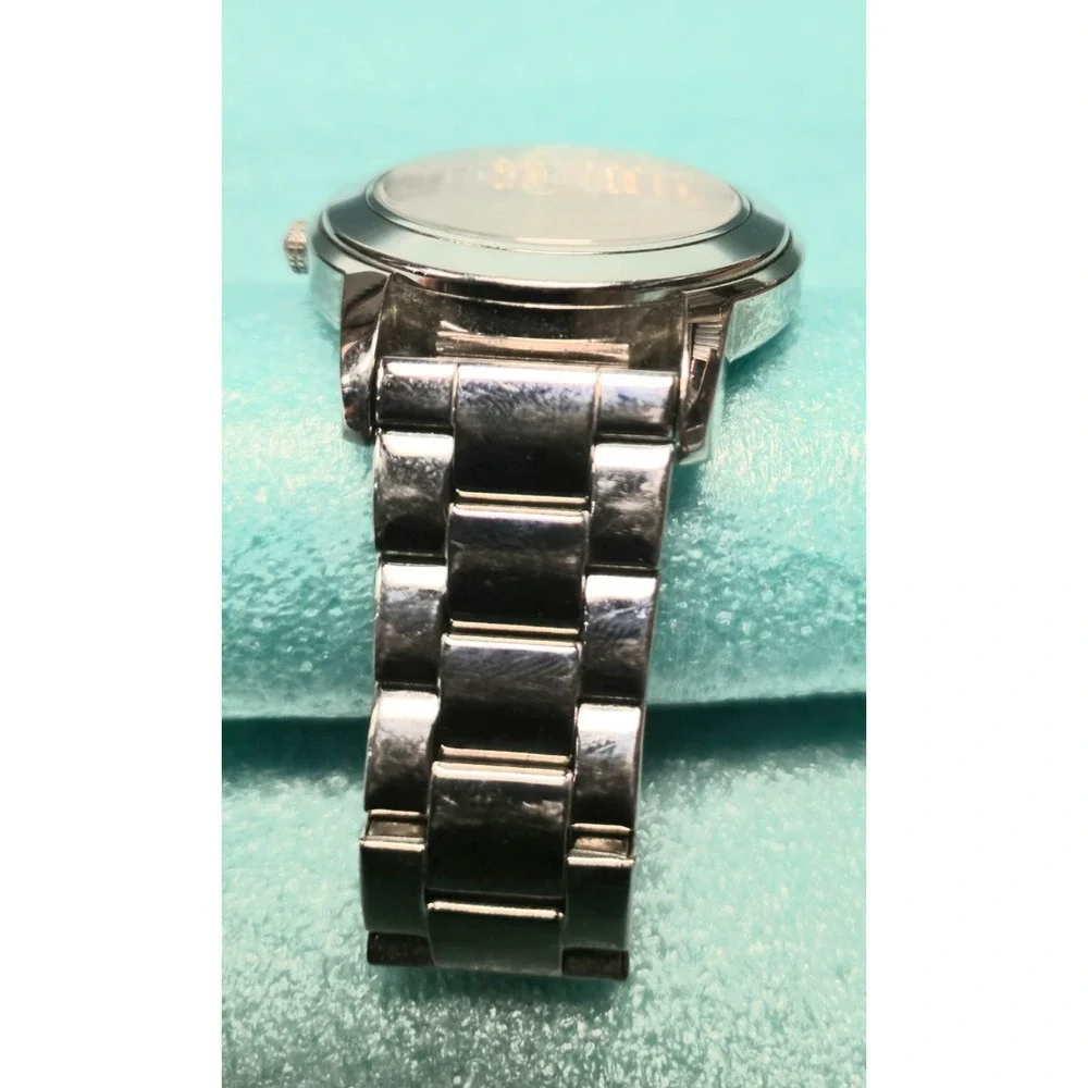 DKNY Womens Silver Tone Stainless Steel Crystal Watch NY8474